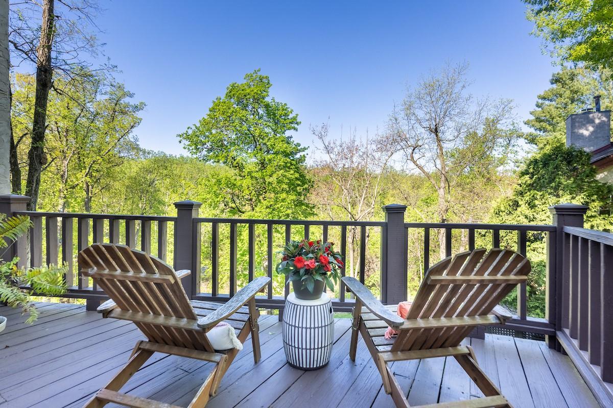25 Springhurst Park, Dobbs Ferry, New York image 2