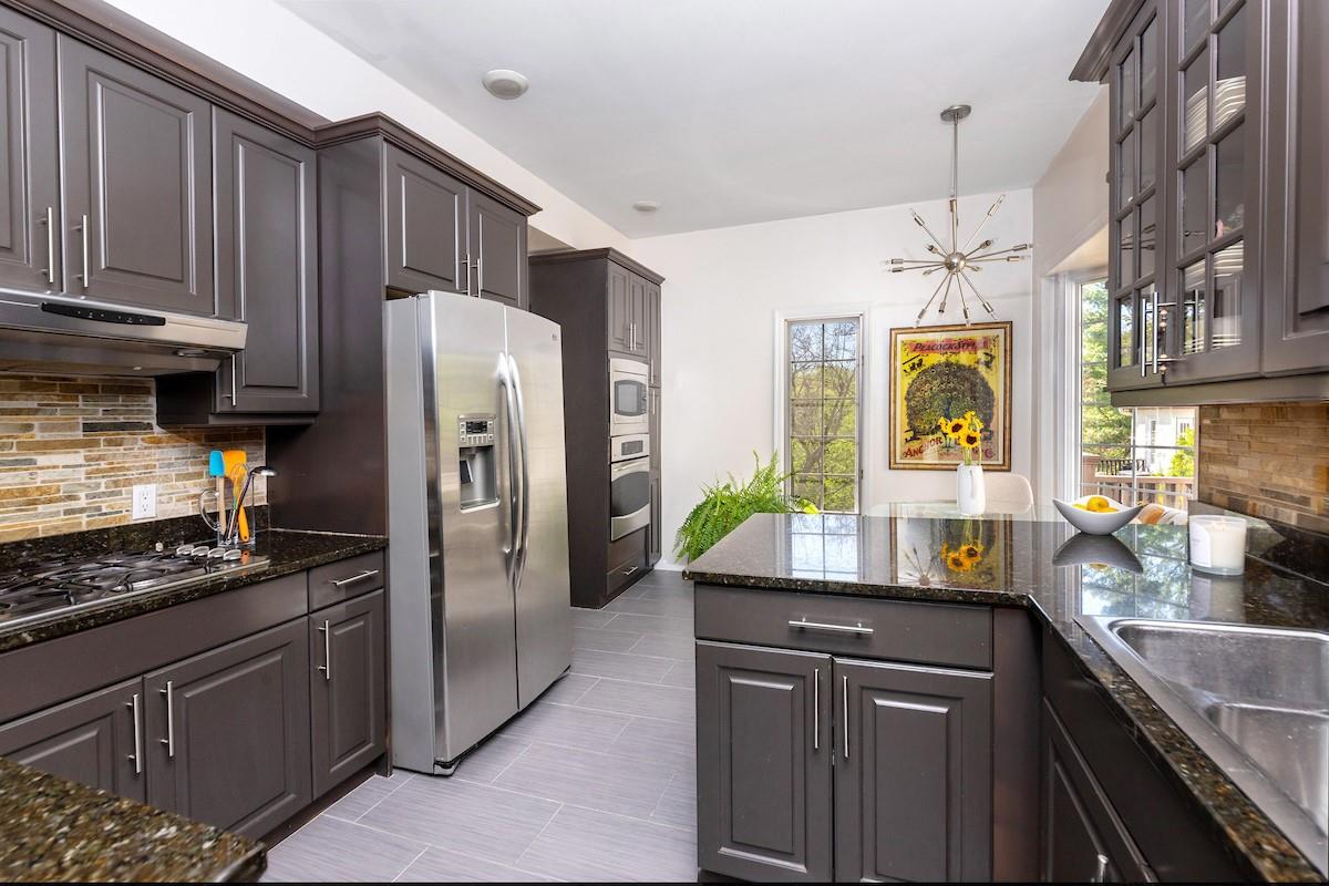 25 Springhurst Park, Dobbs Ferry, New York image 8