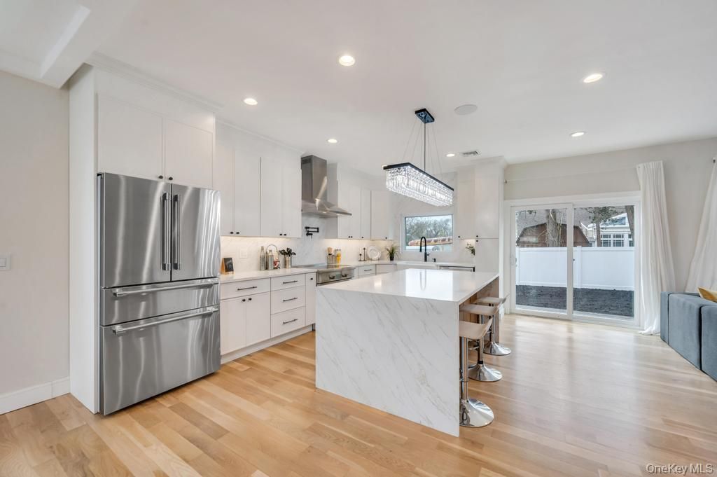 Photo of 19 Arrow Lane, Hicksville, NY 11801 (MLS # 985501)