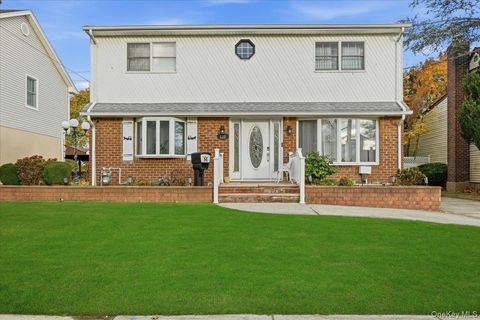 120 Bruce Terrace Mineola NY 11501