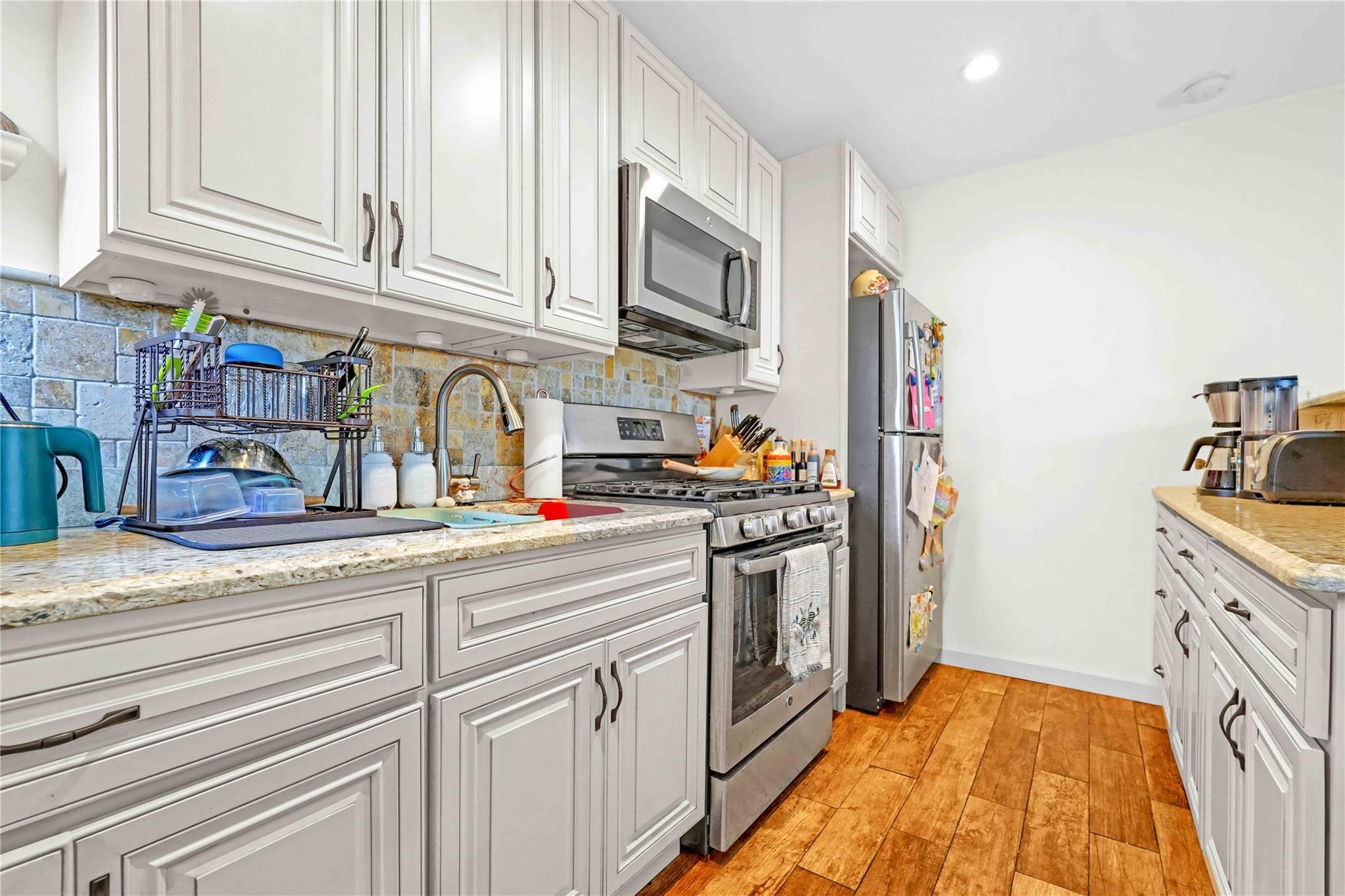 13-10 212th Street #118, Bayside, New York image 7