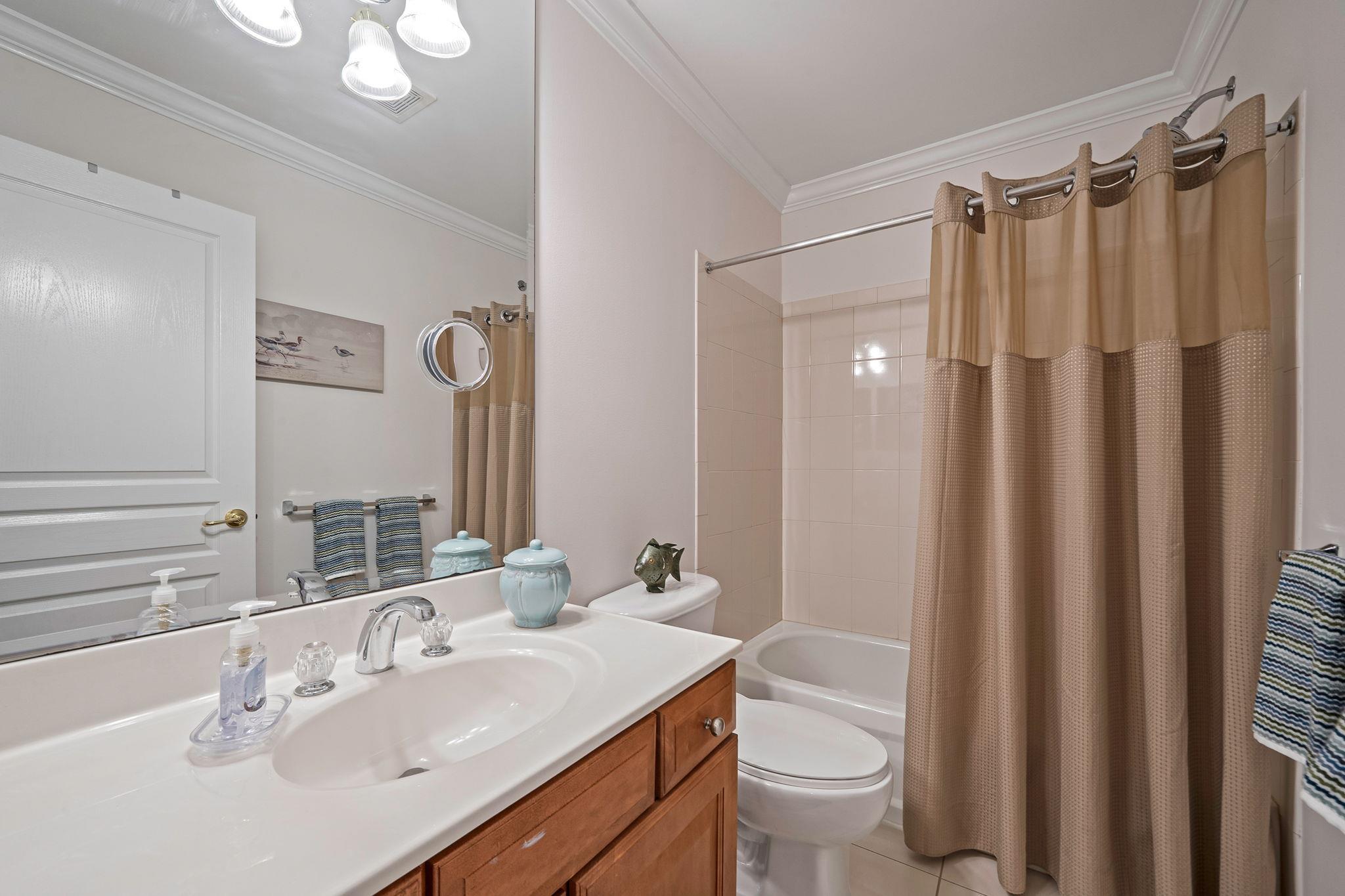 74 Louden Loop, Mount Sinai, New York image 35