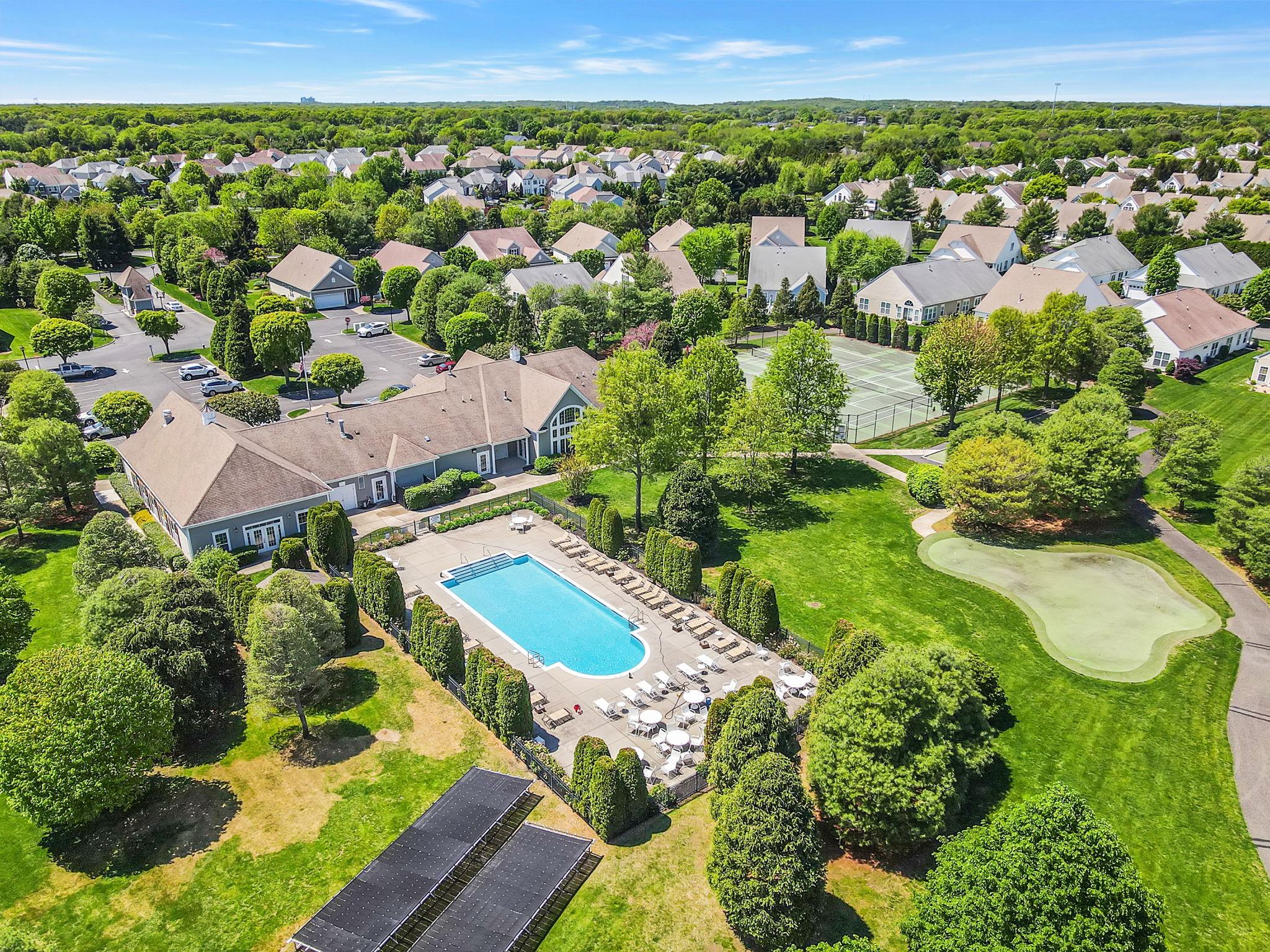 74 Louden Loop, Mount Sinai, New York image 45
