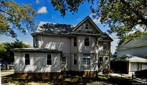 Multifamily For Sale - 11602 91st Ave Ave<br/> Richmond Hill, NY 11418