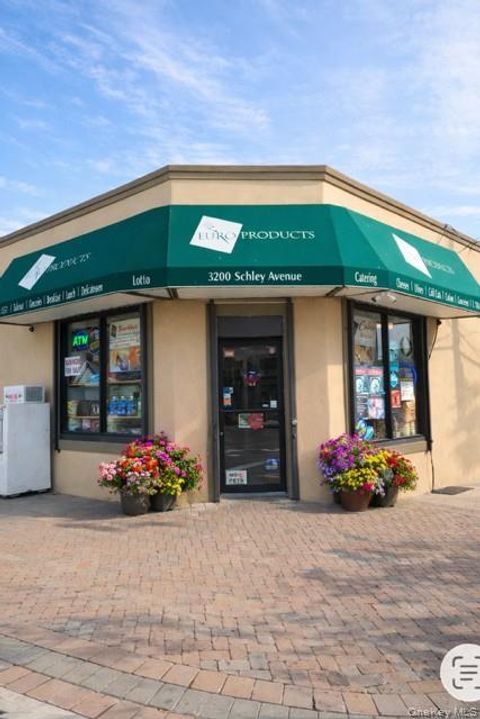 3200 Schley Avenue Bronx NY 10465