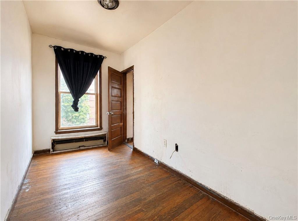 104 Albany Avenue