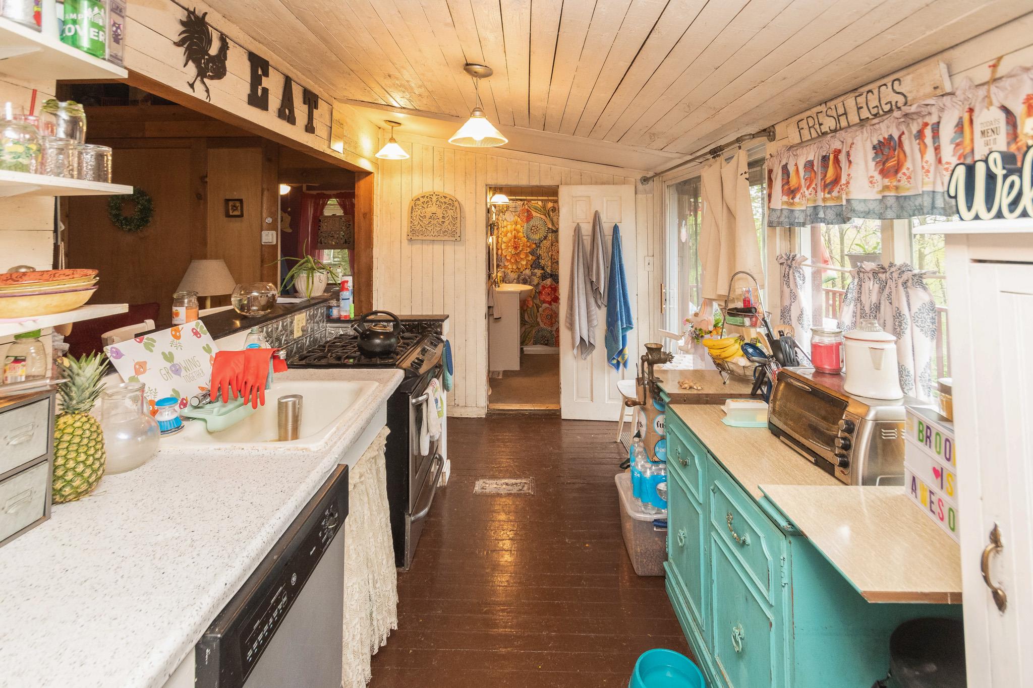 16 Arbor Trail, Monroe, New York image 4