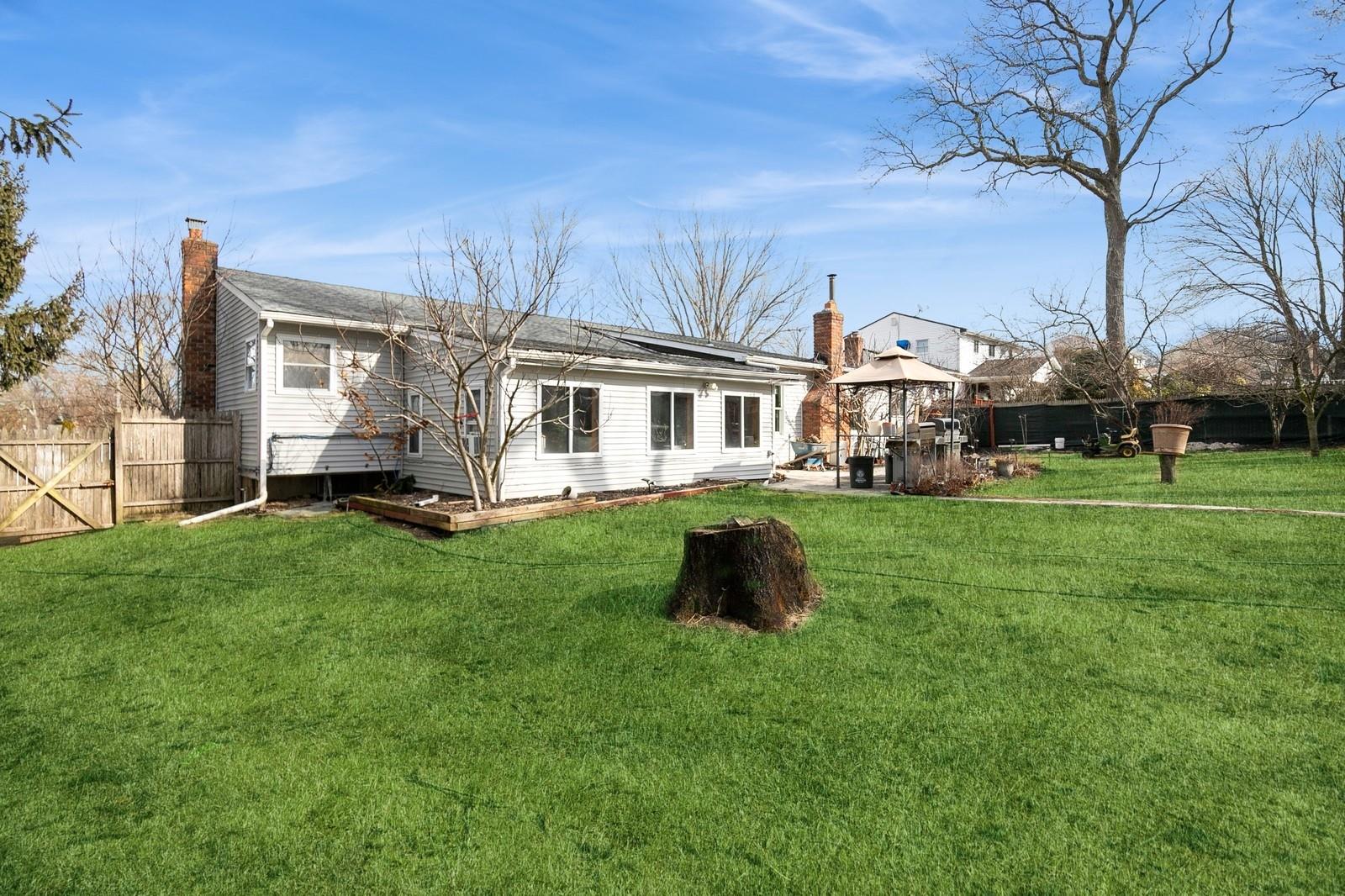 14 Eva Lane, Farmingville, New York image 33