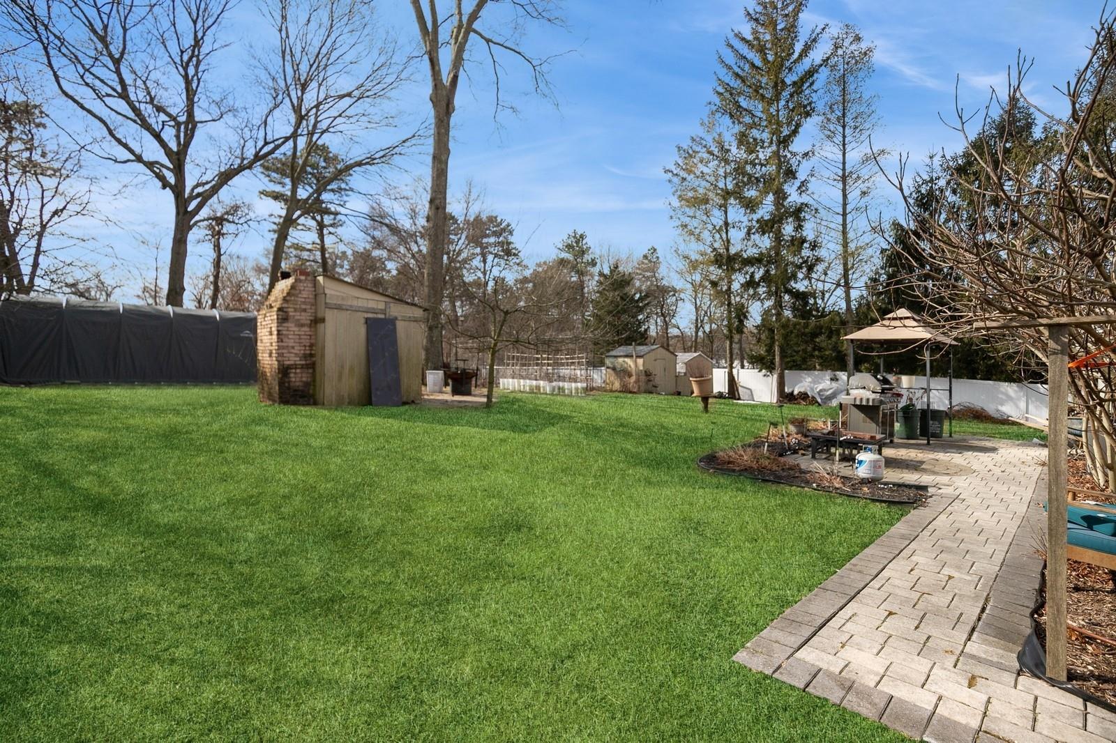 14 Eva Lane, Farmingville, New York image 31