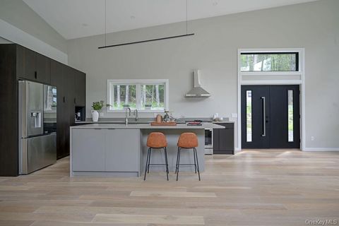 Tiny photo for 30 Narrow Road, Kingston, NY 12401 (MLS # 973063)