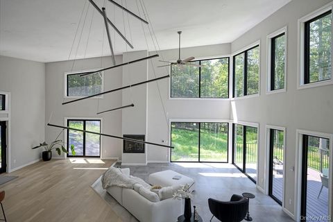 Tiny photo for 30 Narrow Road, Kingston, NY 12401 (MLS # 973063)