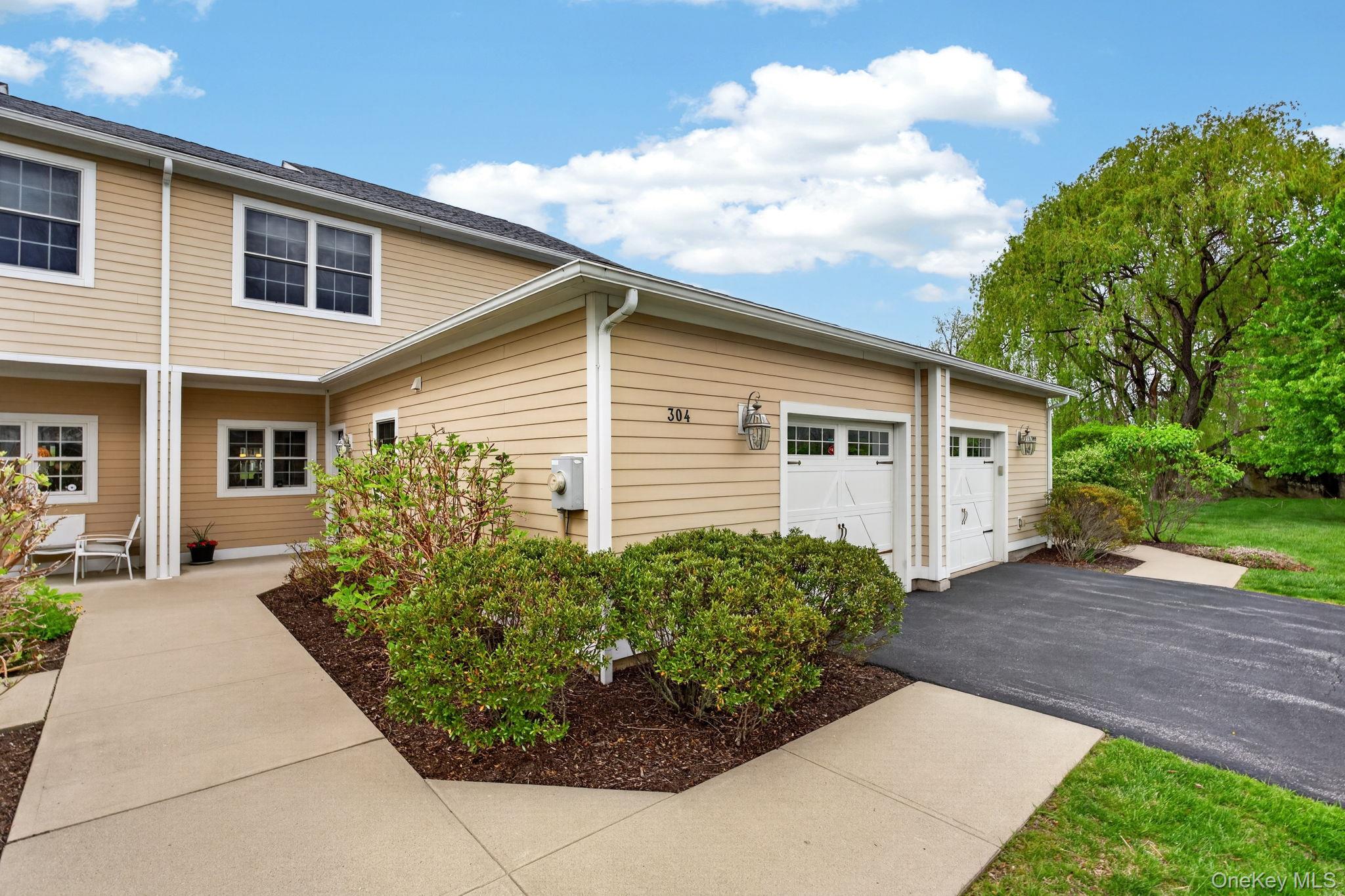 304 Ivy Trail