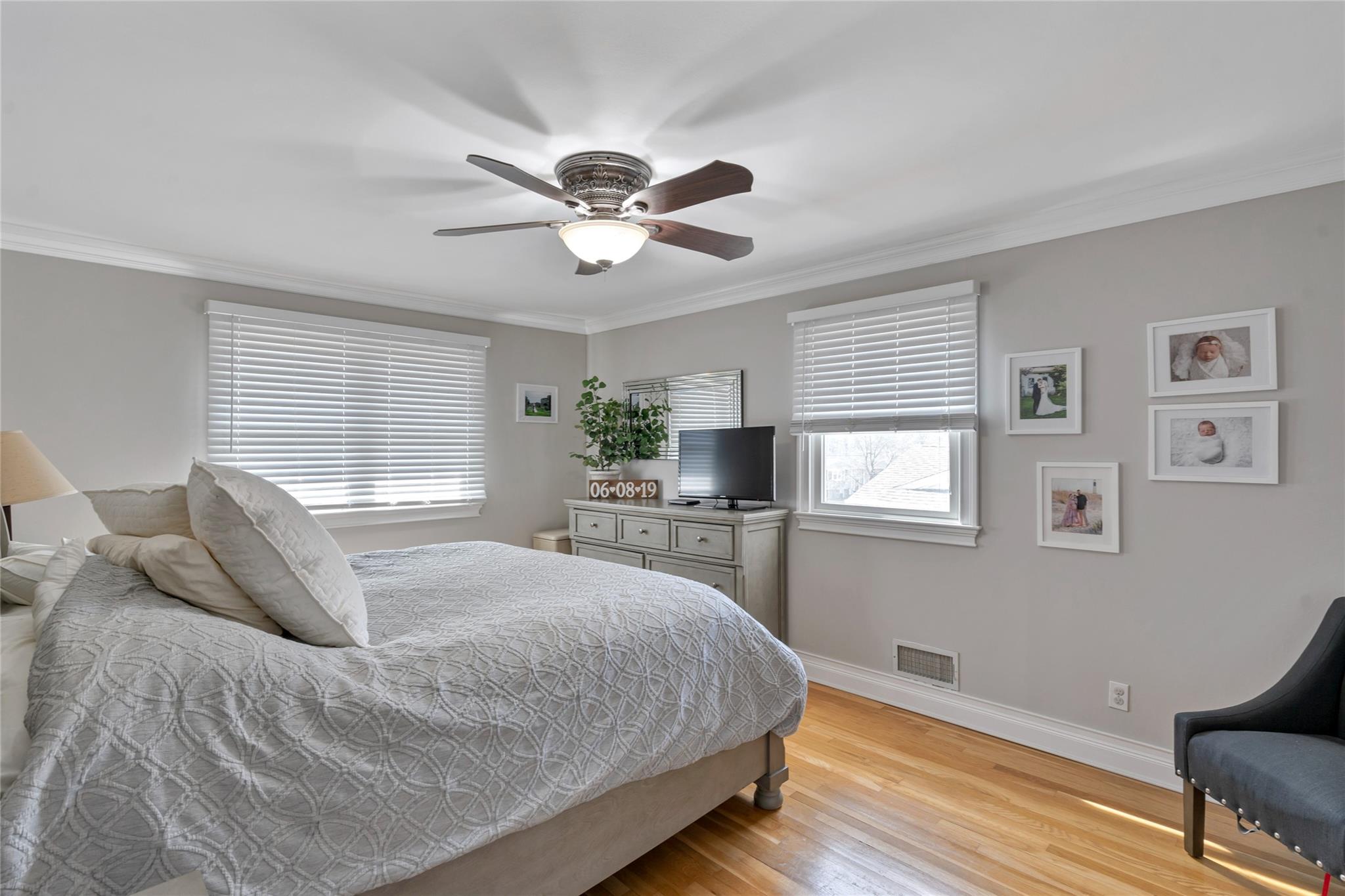 54 Bethany Drive, Commack, New York image 16