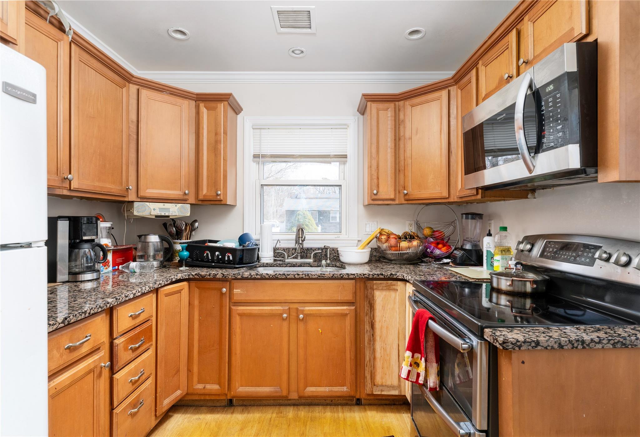 123 Oak Ave, Flanders, Florida image 6