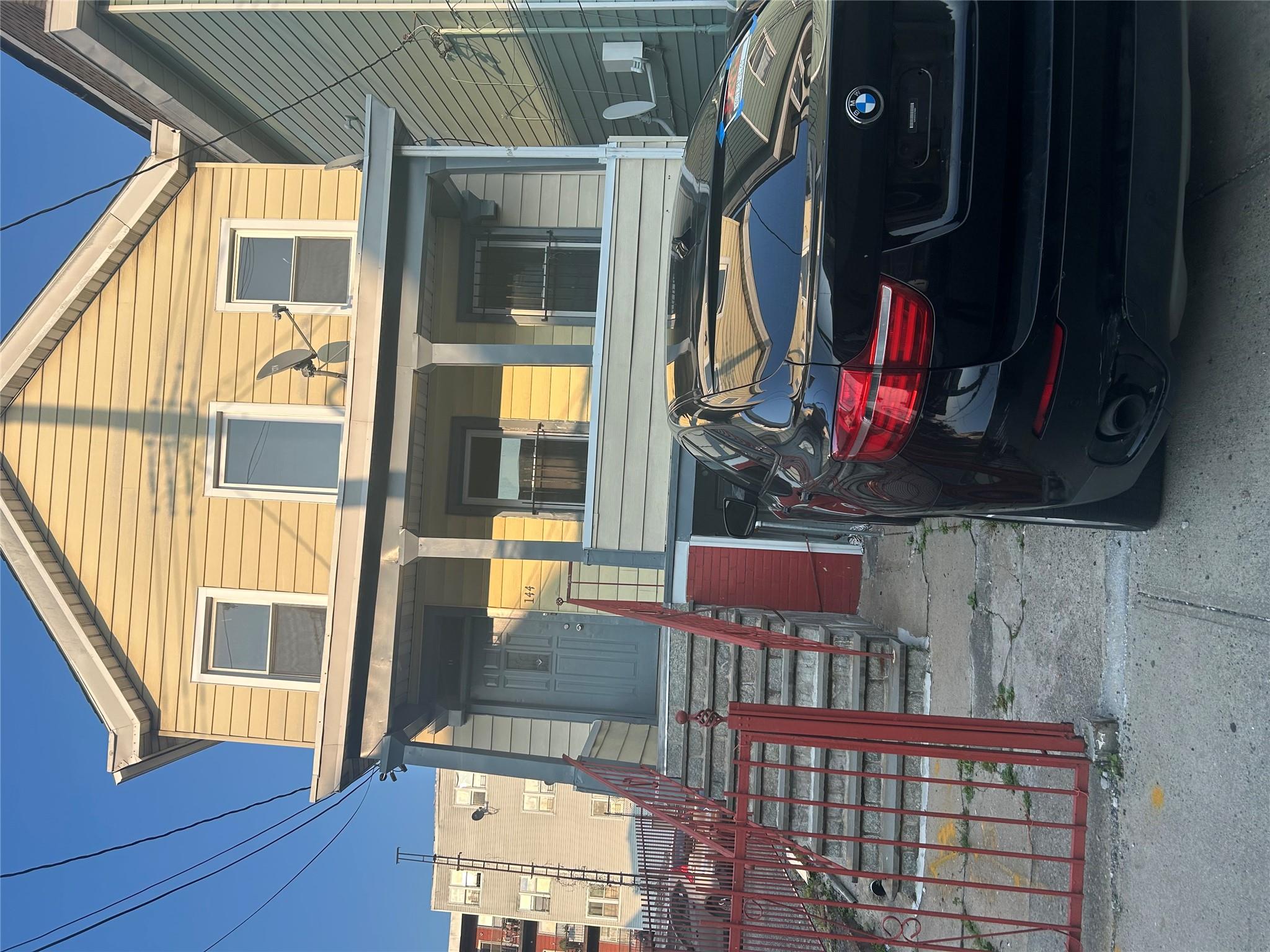 Property for Sale at Waverly Street, Yonkers, New York - Bedrooms: 6 
Bathrooms: 3  - $749,000