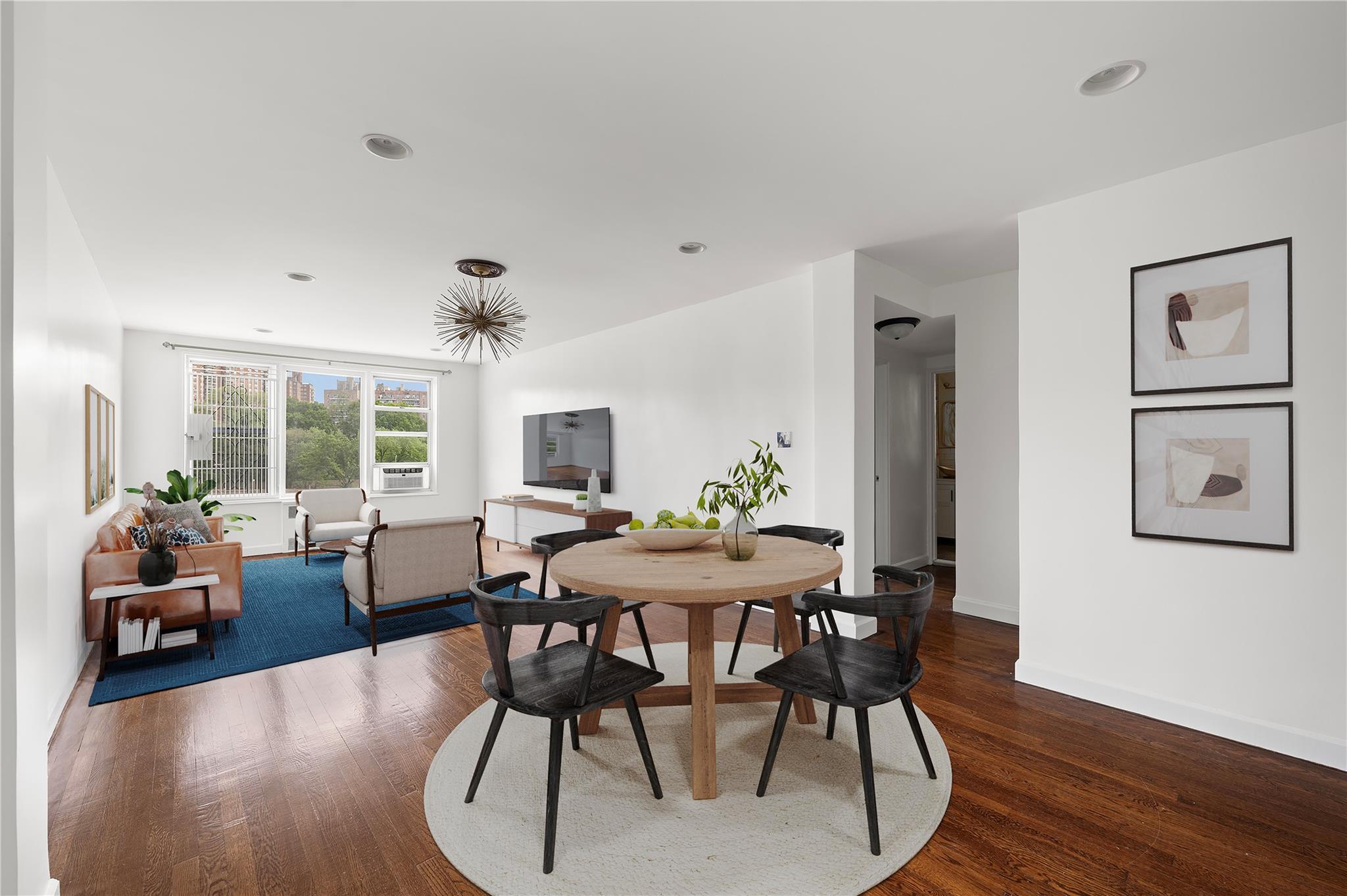 Van Cortlandt Park 4C, Bronx, New York - 2 Bedrooms  
1 Bathrooms  
5 Rooms - 