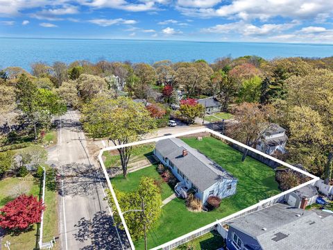 Homes For Sale - 77 Nautilus Drive<br/> Rocky Point, NY 11778