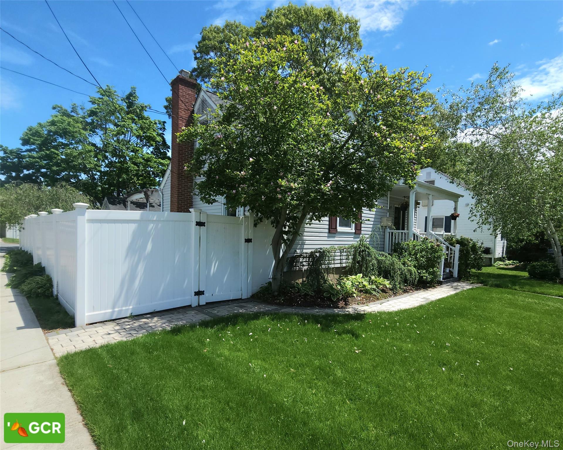 3 Benjamin Avenue