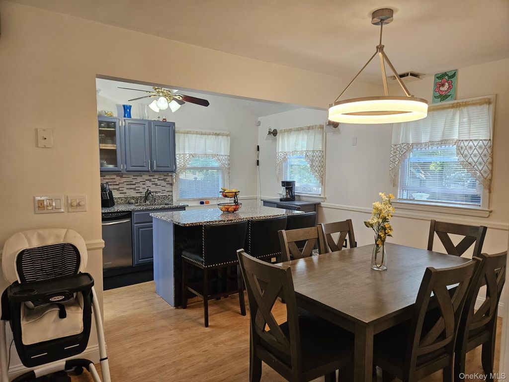 Photo of 3 Benjamin Avenue, Amityville, NY 11701 (MLS # 1005290)