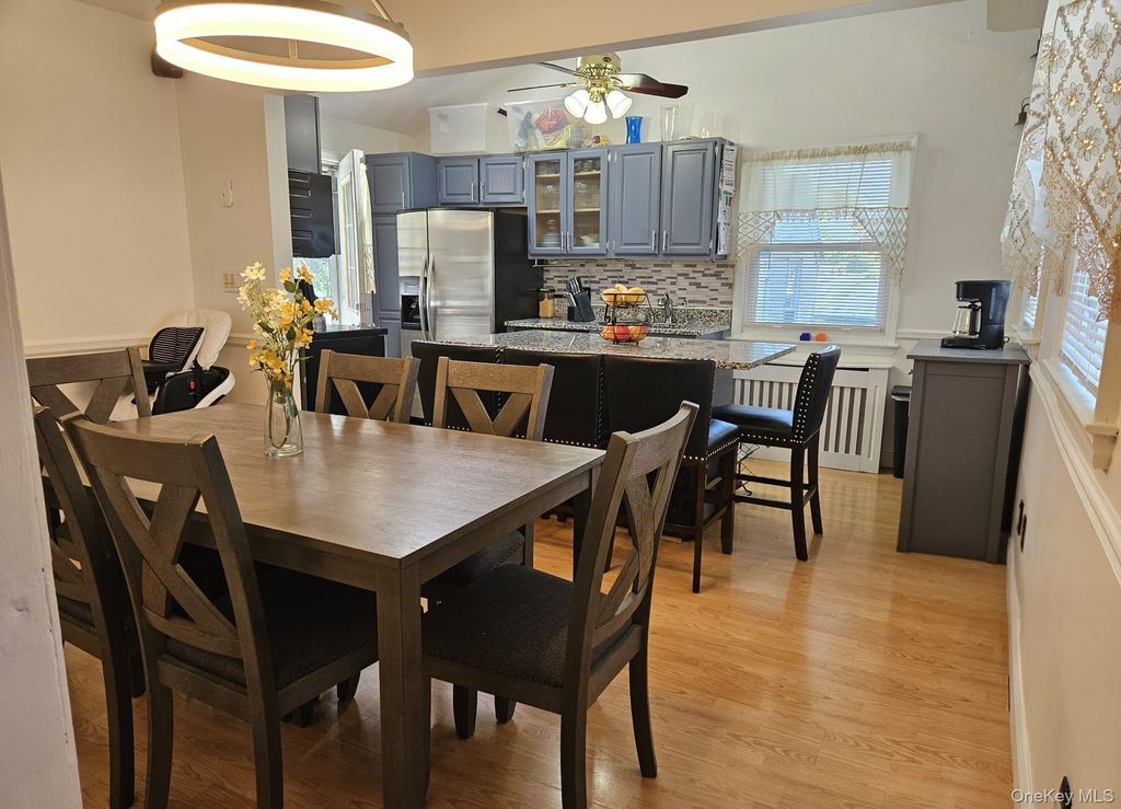 Photo of 3 Benjamin Avenue, Amityville, NY 11701 (MLS # 1005290)