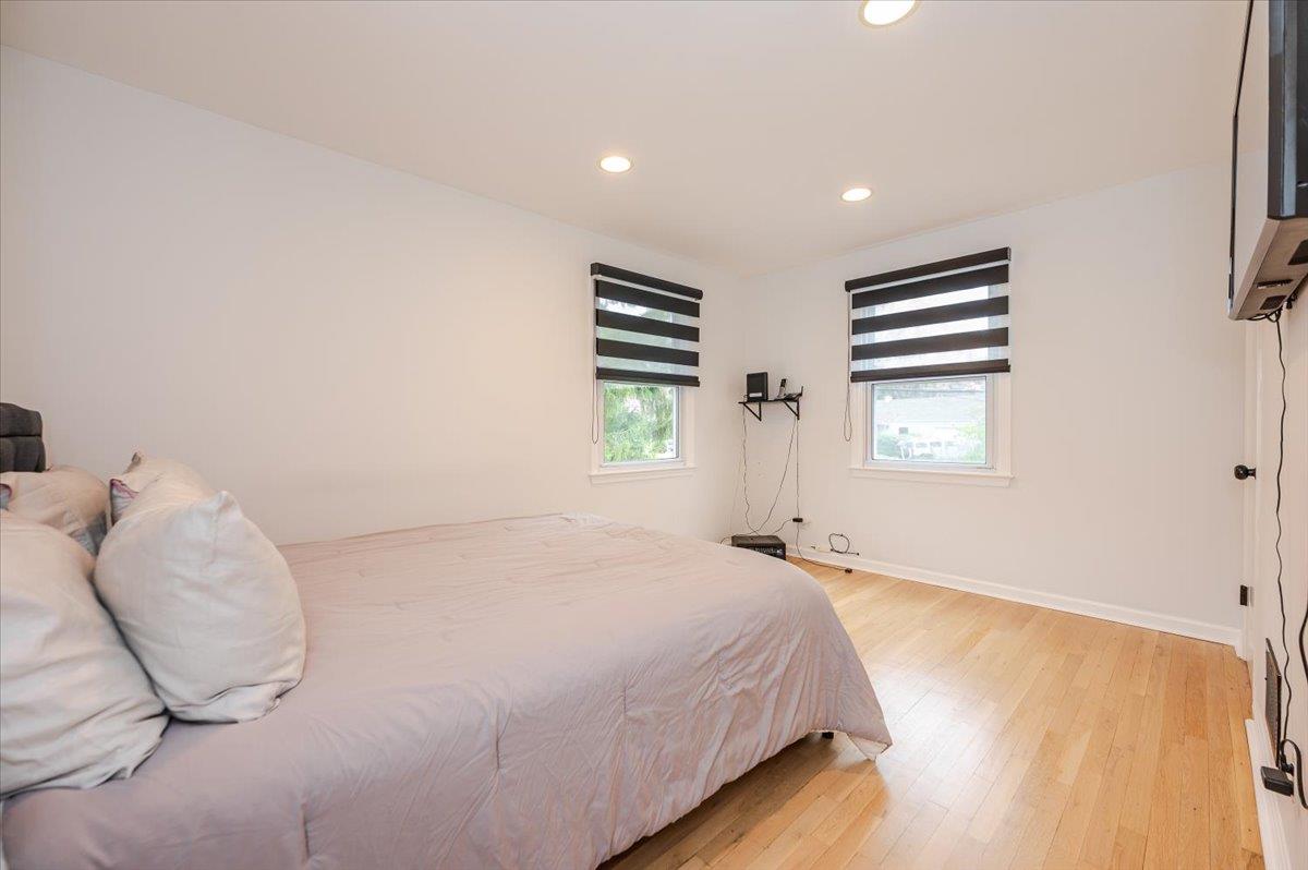 149 Hanson Lane, New Rochelle, New York image 15