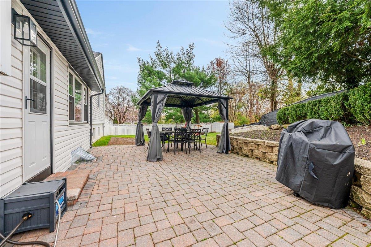 149 Hanson Lane, New Rochelle, New York image 9