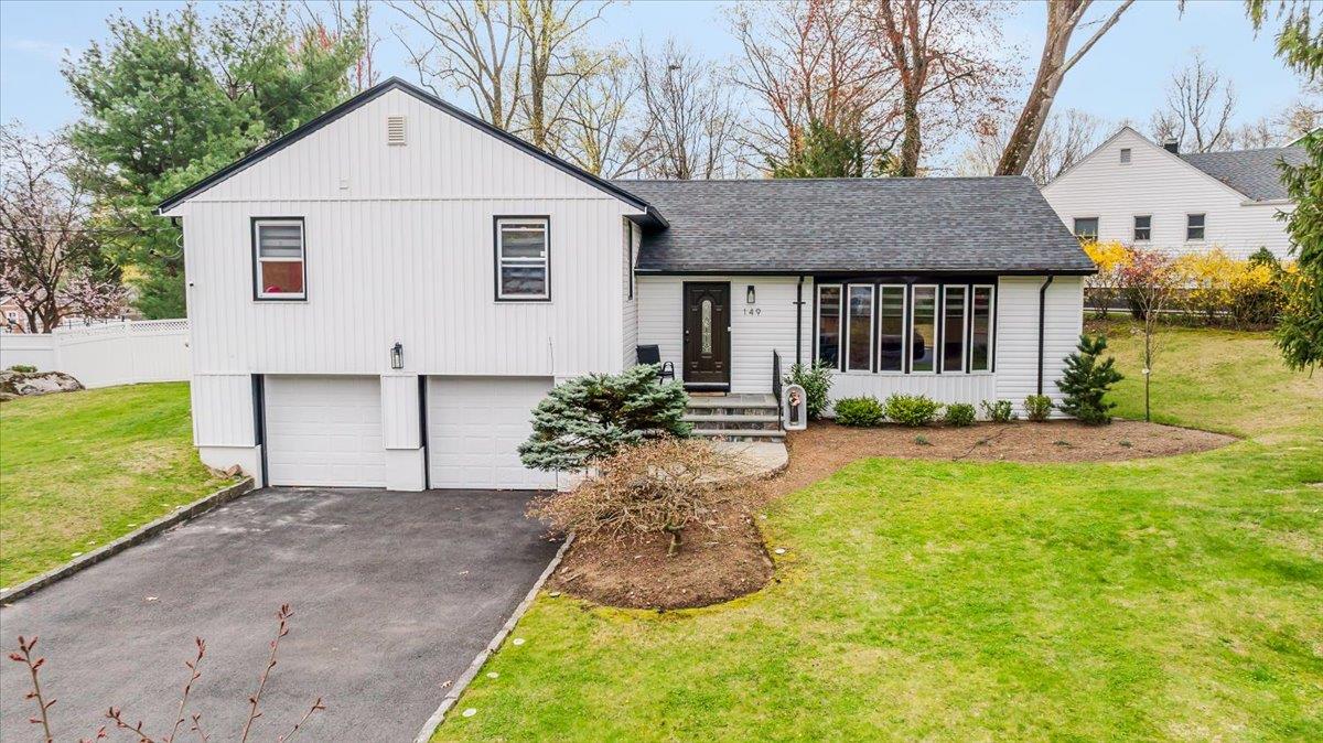 149 Hanson Lane, New Rochelle, New York image 33