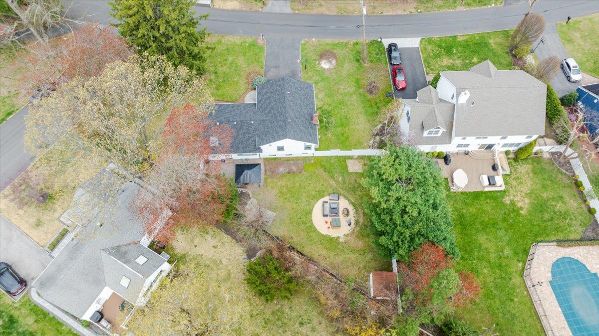149 Hanson Lane, New Rochelle, New York image 29