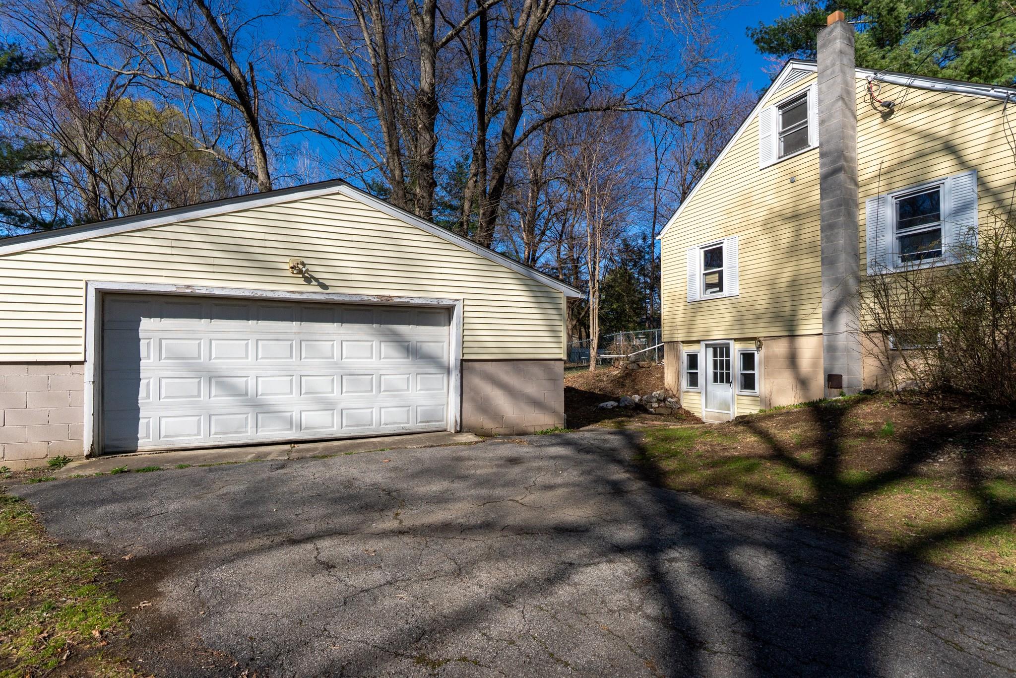47 Alda Drive, Poughkeepsie, New York image 26