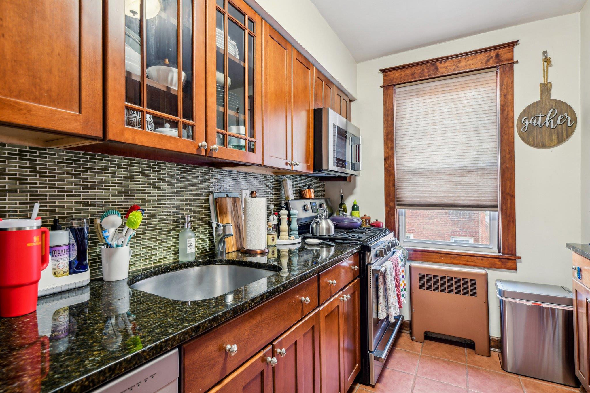 200 N Village Avenue #D10, Rockville Centre, New York image 9