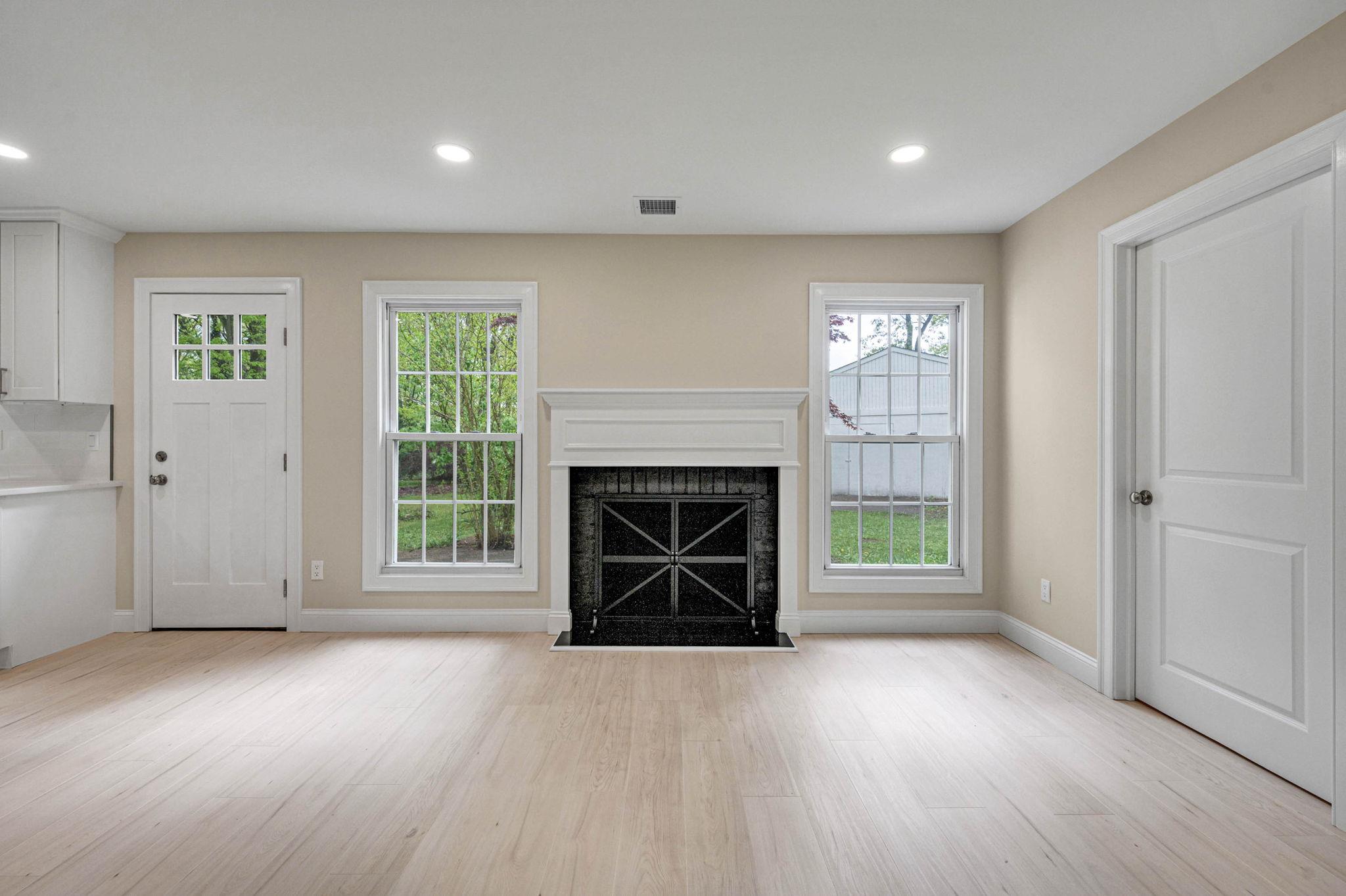 6 Tahoe Court, Coram, New York image 4