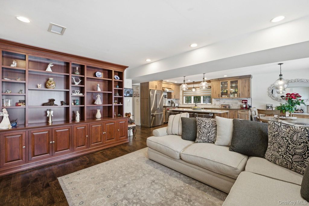 Photo of 16215 85th Street, Howard Beach, NY 11414 (MLS # 958713)