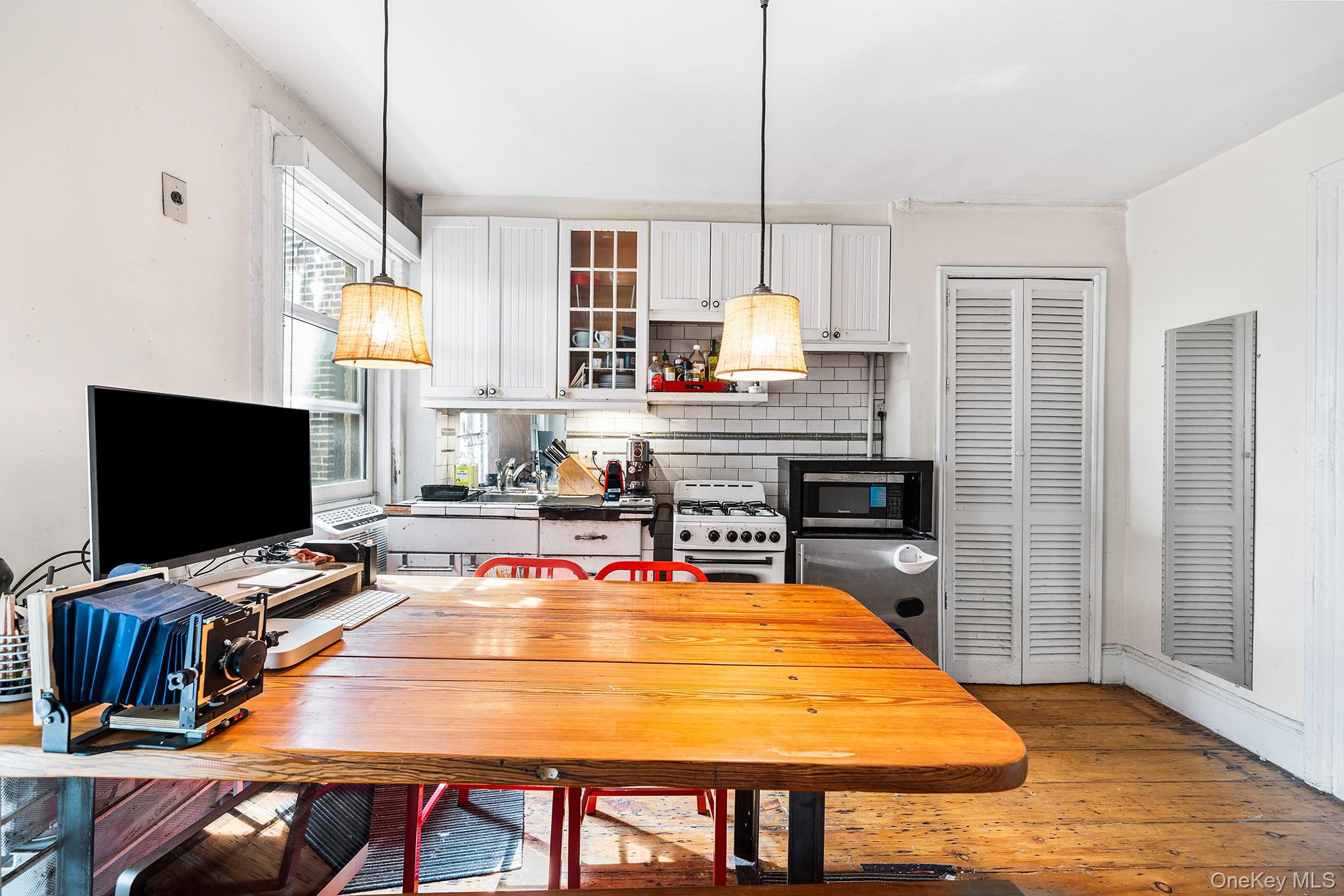 340 W 11th Street 3WR