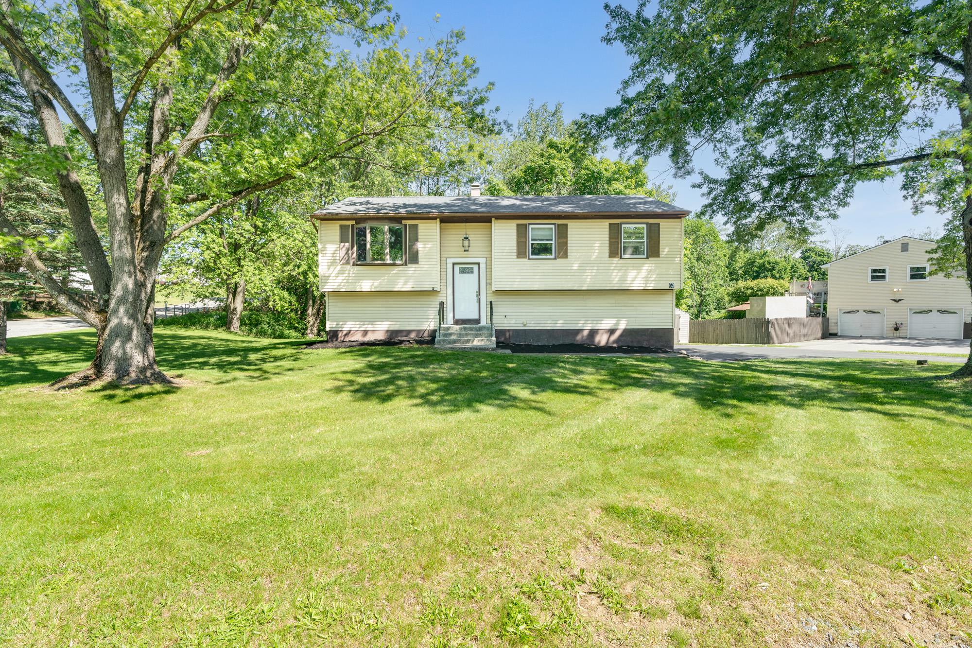 53 Cardinal Drive, Poughkeepsie, New York image 2