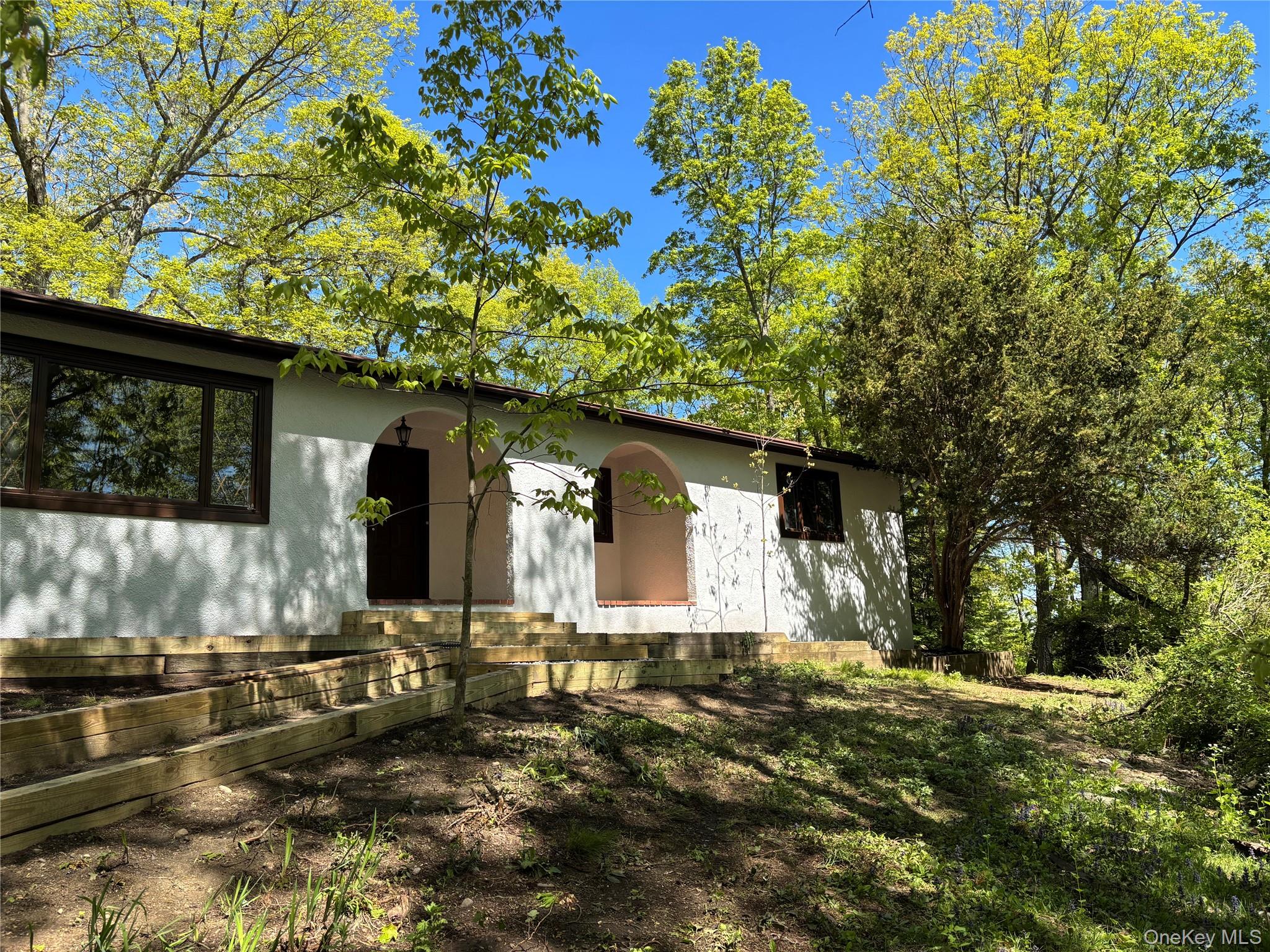 18 Hillside View Road