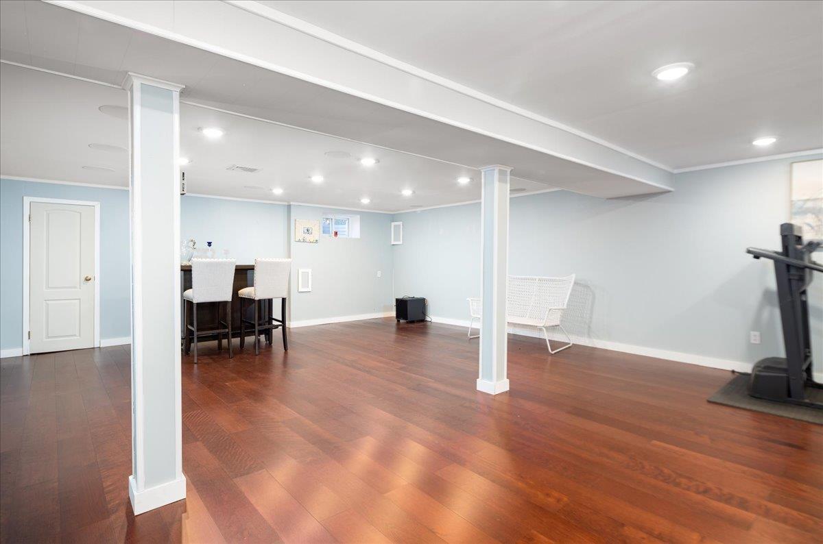 37 Miller Road, Hicksville, New York image 12