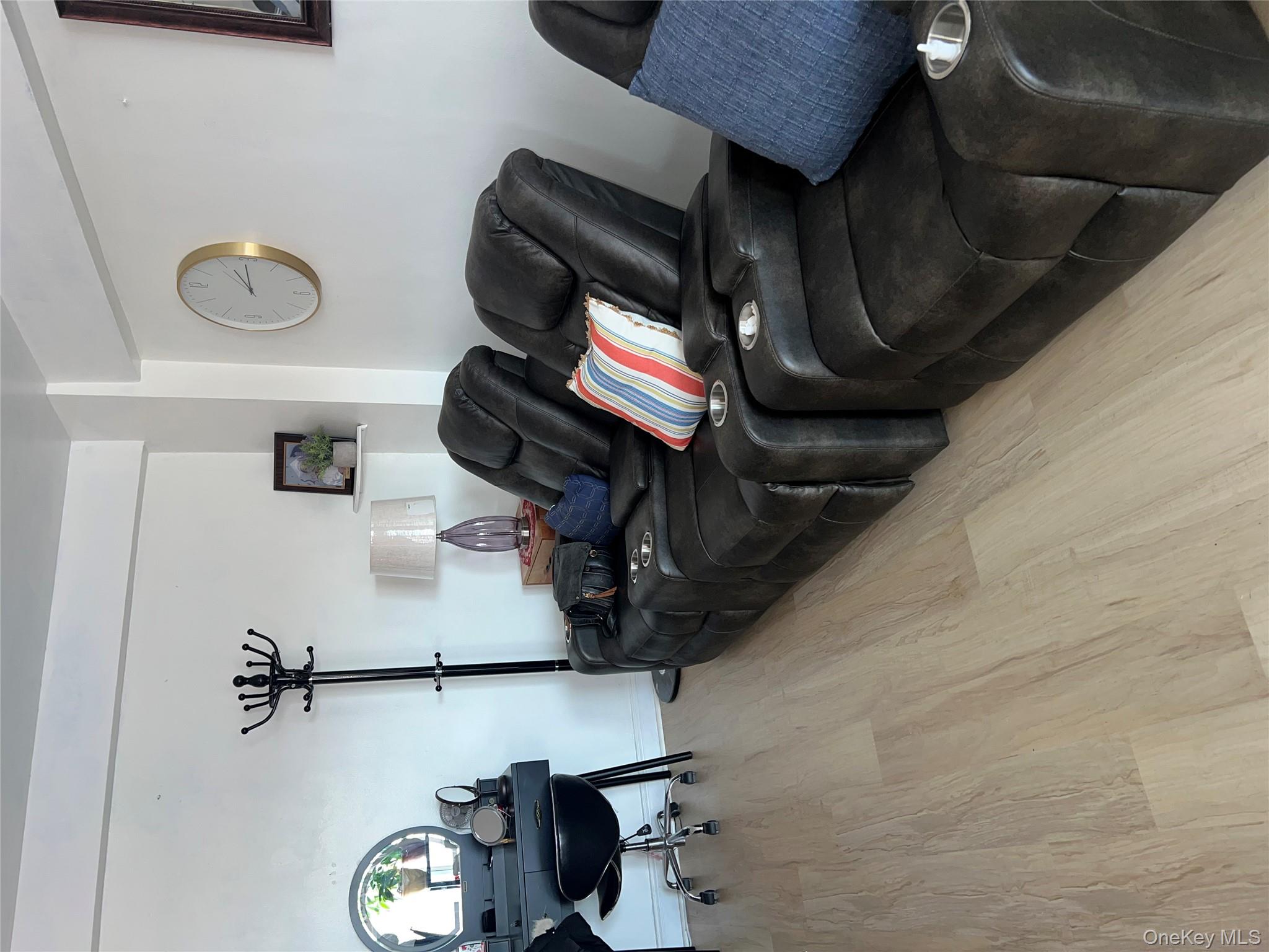 880 Boynton Avenue 13A