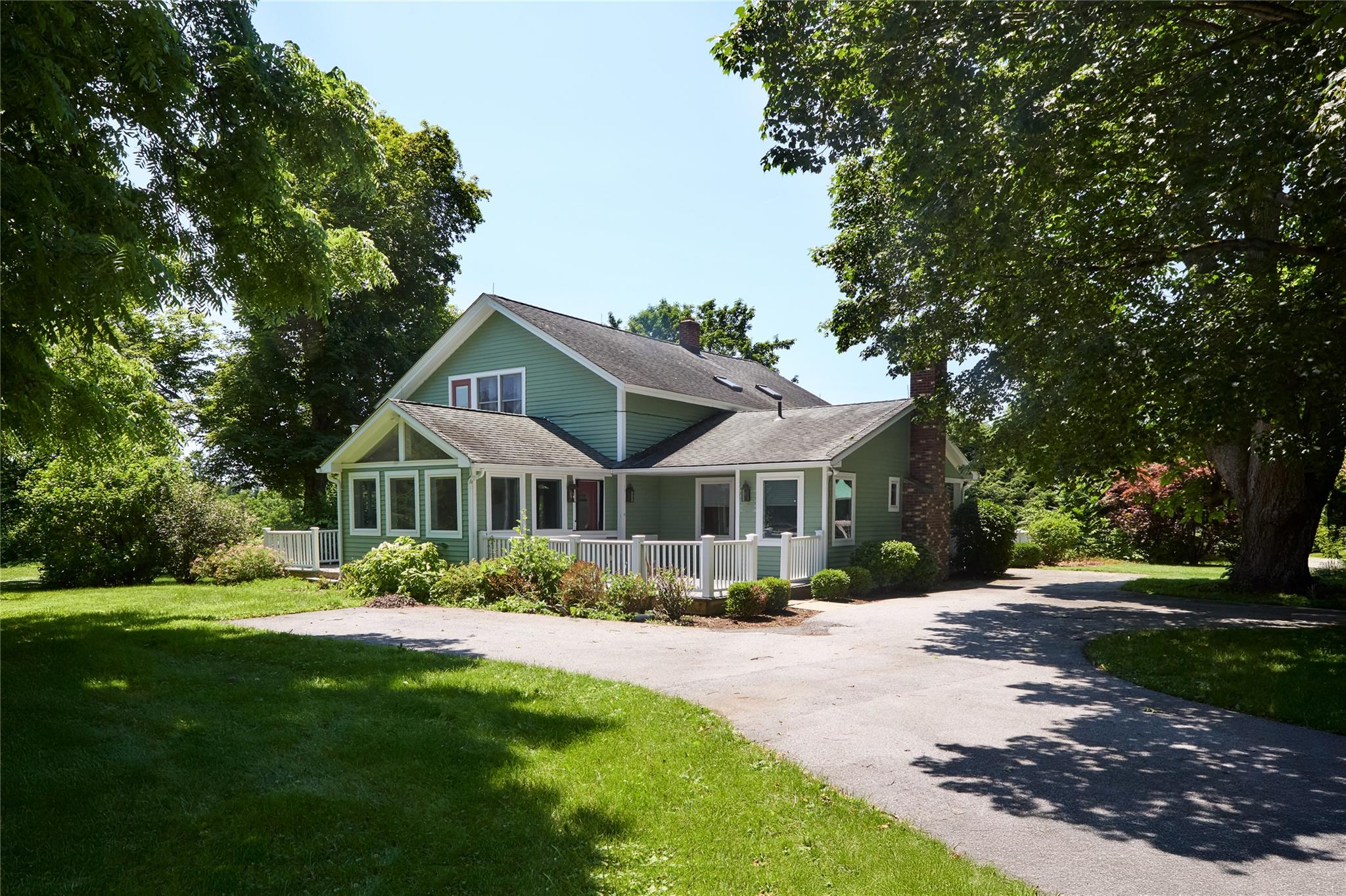 2039 Salt Point Turnpike