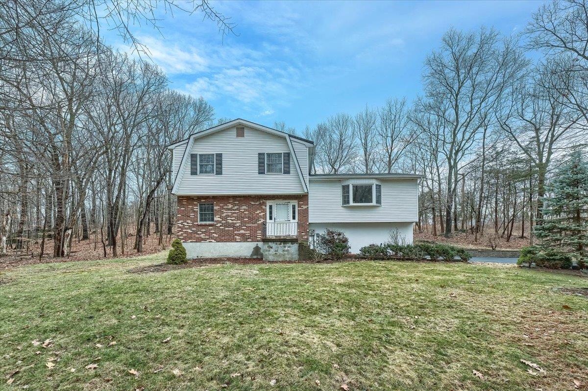Rental Property at Peddler Hill Road, Monroe, New York - Bedrooms: 4 
Bathrooms: 3 
Rooms: 8  - $3,250 MO.