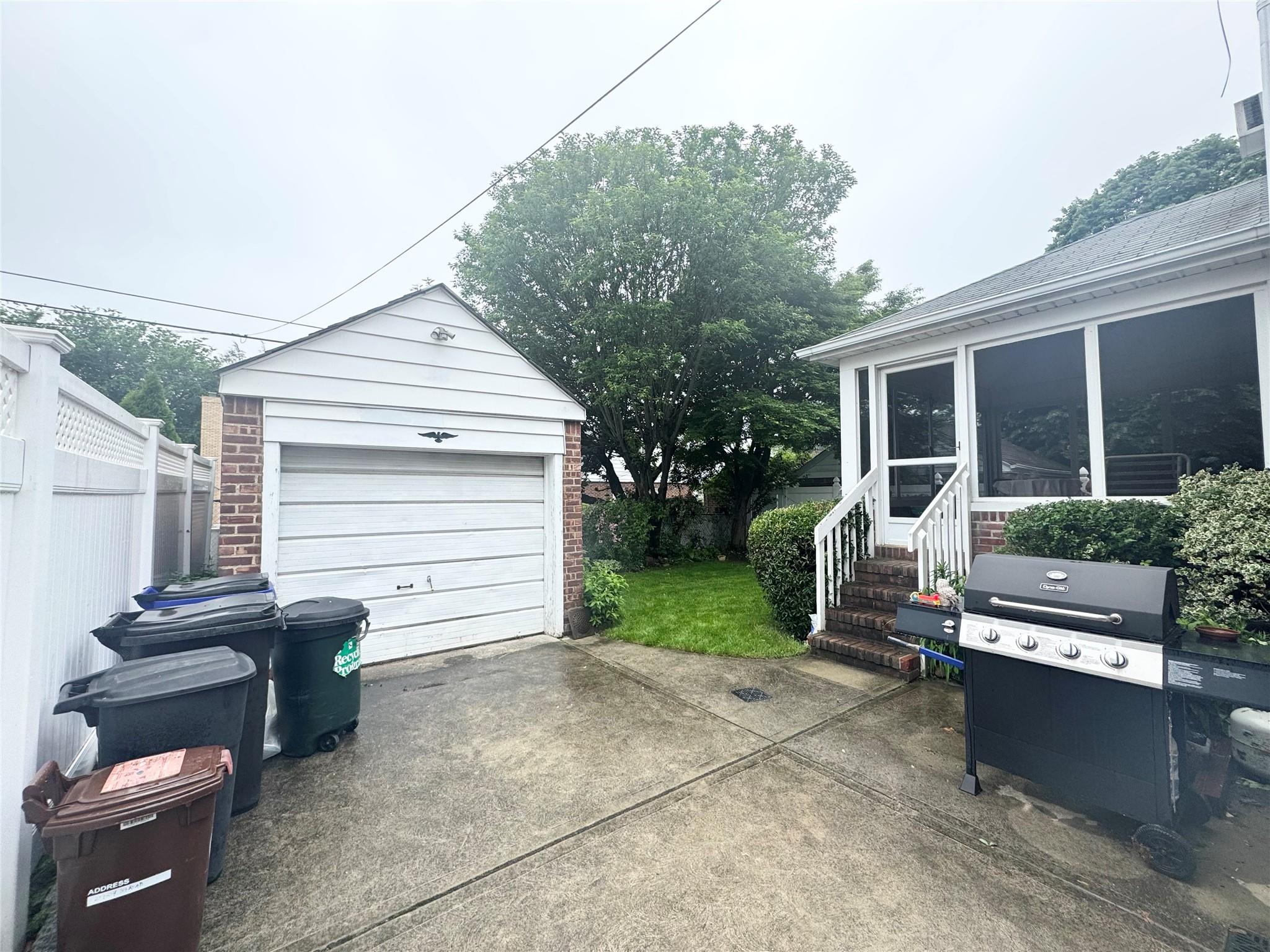 20934 33rd Road, Bayside, New York image 5