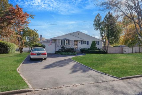 236 New York Avenue Bay Shore NY 11706