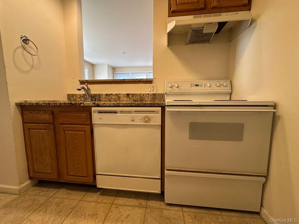 1870 Baldwin Road 24