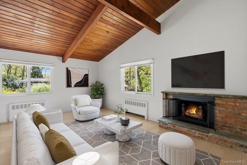 6 Split Oak Drive
