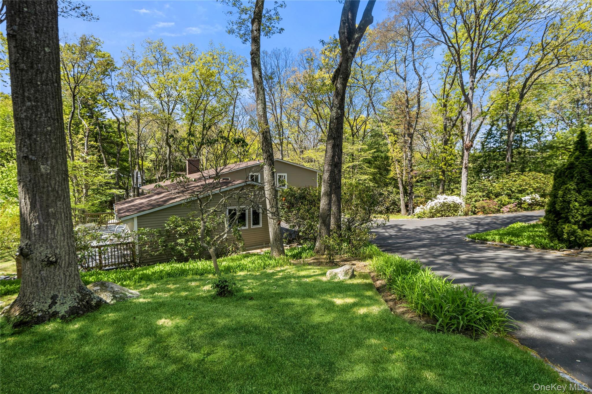 6 Split Oak Drive