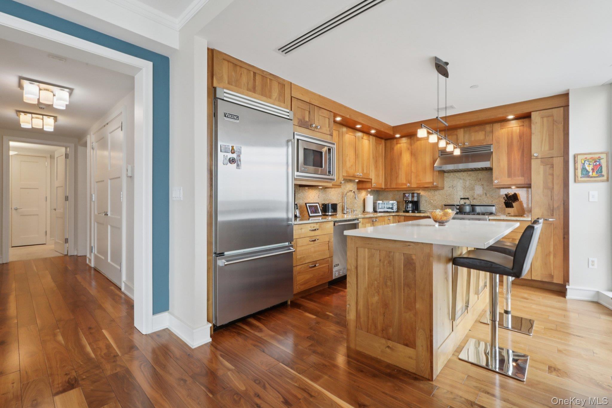 5 Renaissance Square 27G