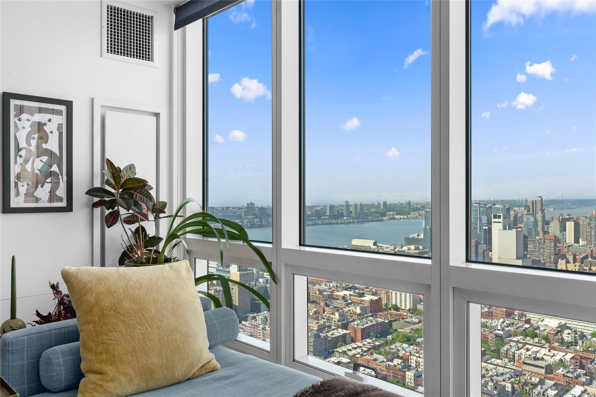 350 West 42 West 42nd Street 57C
