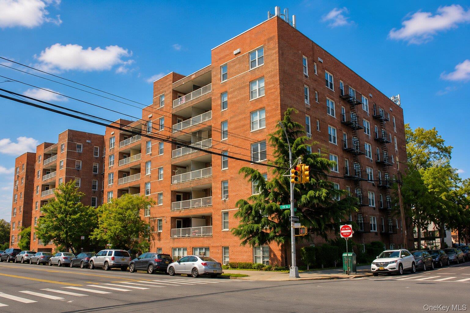 Photo 1 of 14 — 60-11 Broadway 6A, Woodside, NY 11377