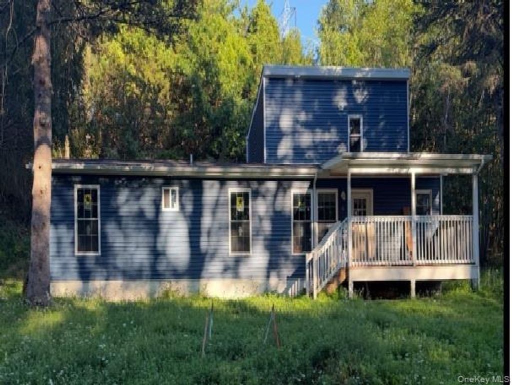 Photo of 82 High Rock Road, West Coxsackie, NY 12192 (MLS # 943531)