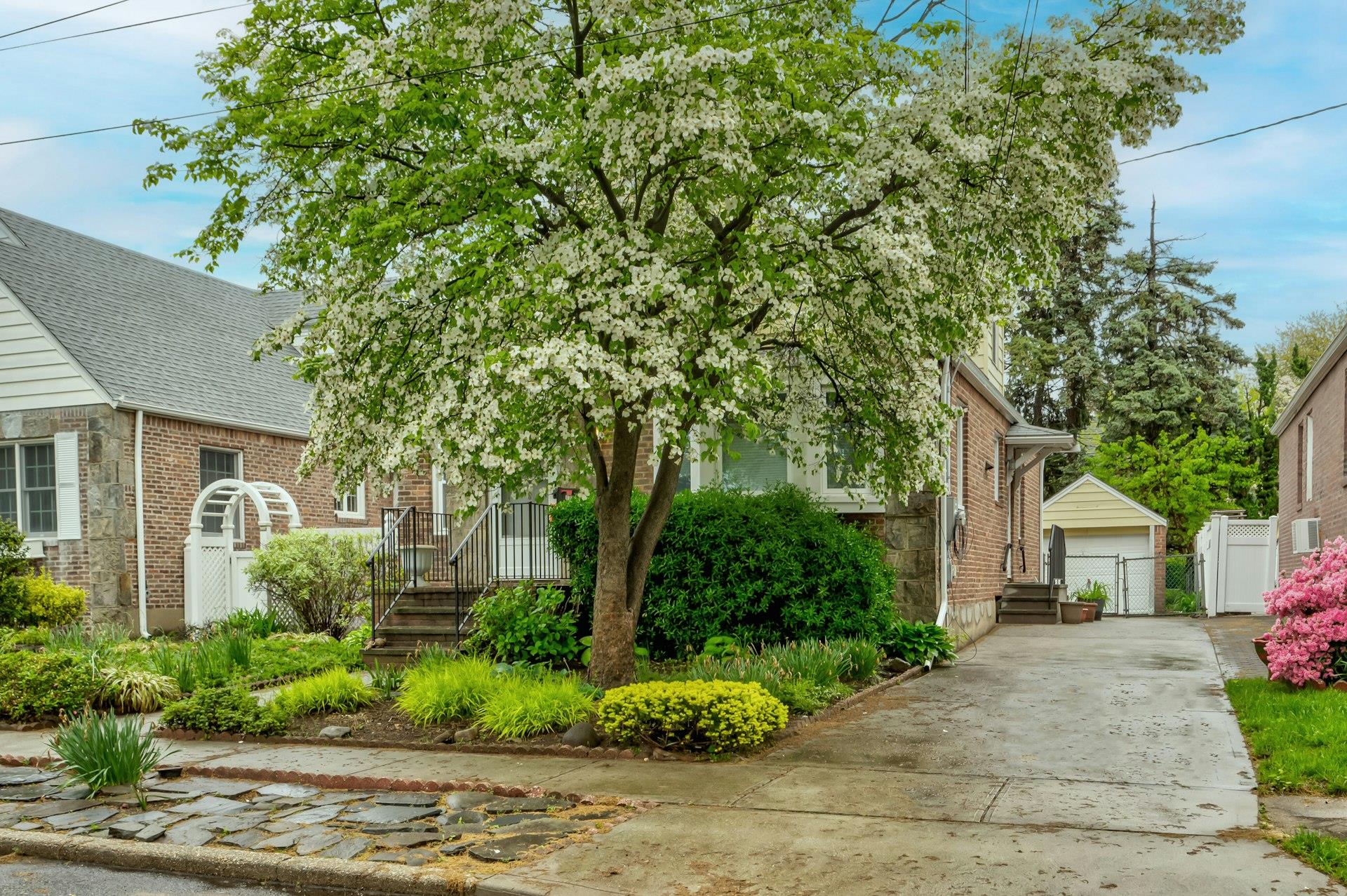 136 N 5th Street