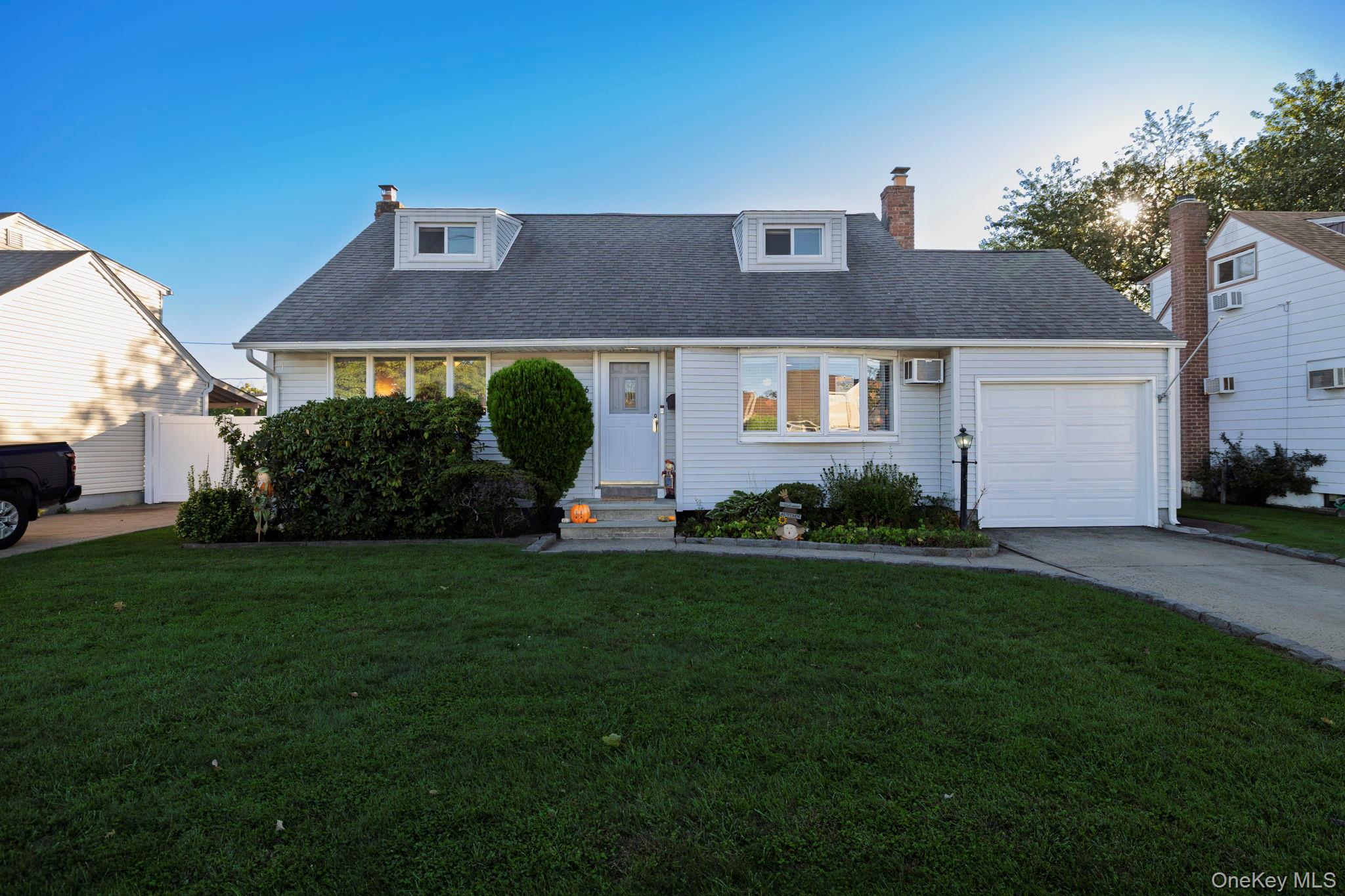 2066 Seaford Avenue
